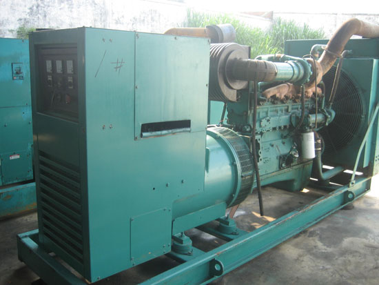 乌当租赁发电机- 发电机碳刷磨损的原因是什么