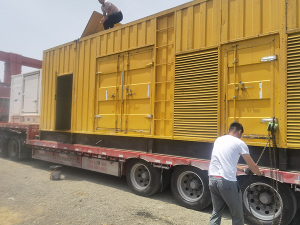 乌当发电机出租100KW发电机需要什么规格的电缆线？