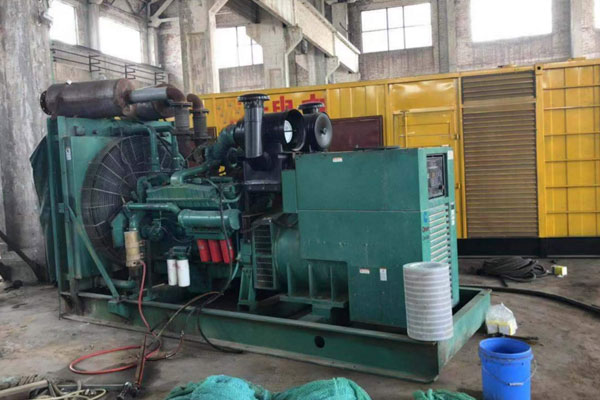 乌当发电机组的空气滤清器应该如何保养？