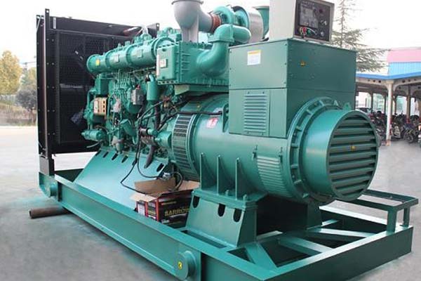 乌当工厂发电机应急发电中如何优化燃油储备管理？